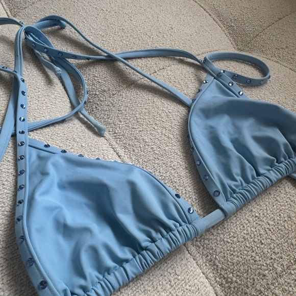 SKIMS Rhinestone Triangle bikini top iris blue size M - Picture 5 of 6